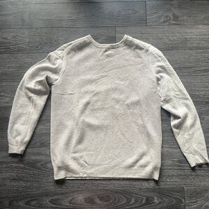 Men’s 2-ply 100% cashmere grey crewneck sweater